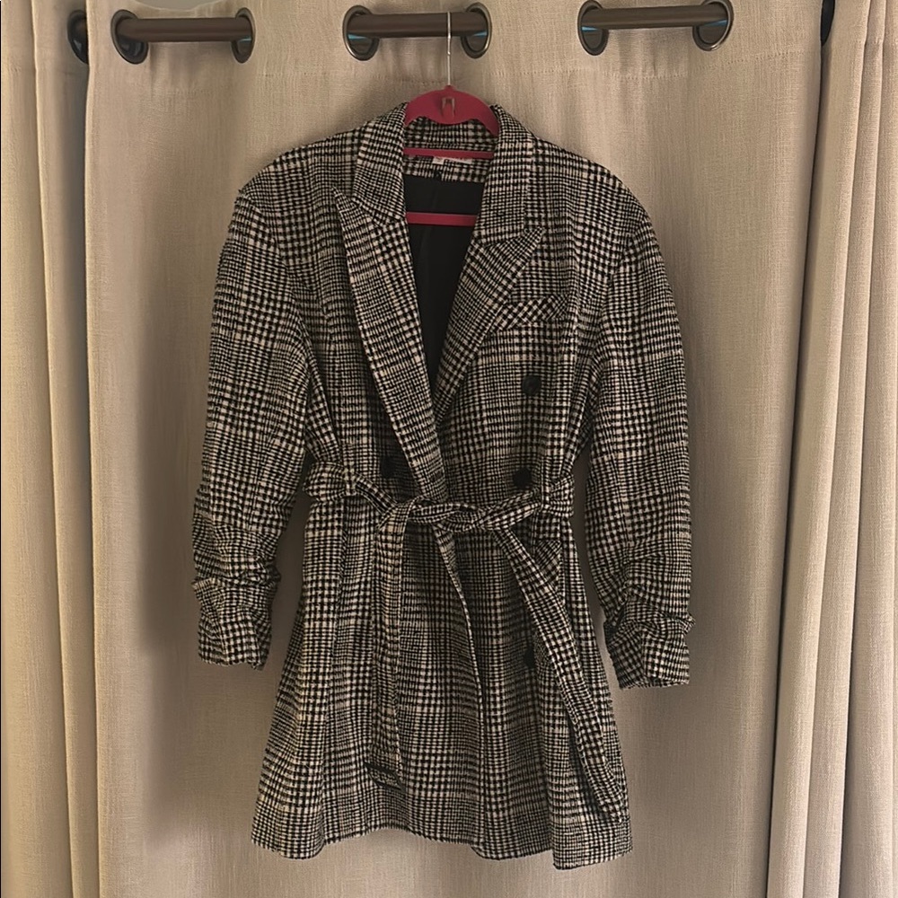 Veronica Beard Black and White Textured Plaid Double Breasted Blazer